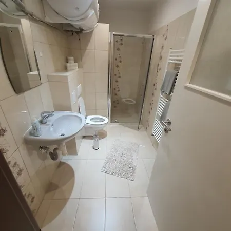 Apartmany Havlickova S Parkovanim Zdarma Česká Lípa Extérieur photo