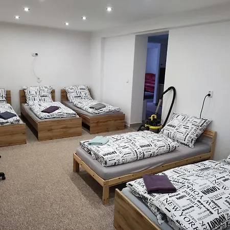 Apartmany Havlickova S Parkovanim Zdarma Česká Lípa Extérieur photo