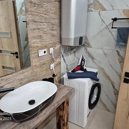 Apartmany Havlickova S Parkovanim Zdarma Česká Lípa Extérieur photo